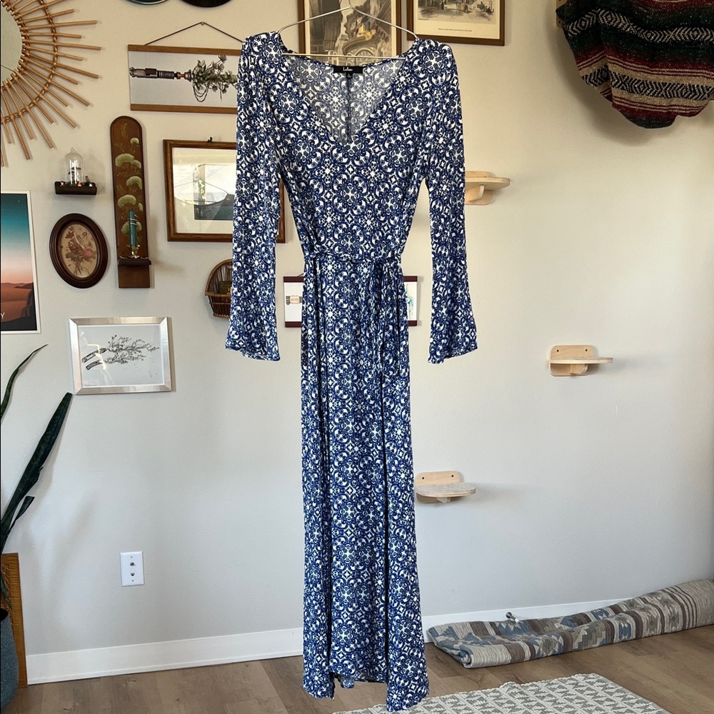 Lulu's Women's Mandala Daydream Blue Print Maxi Dress - Size L